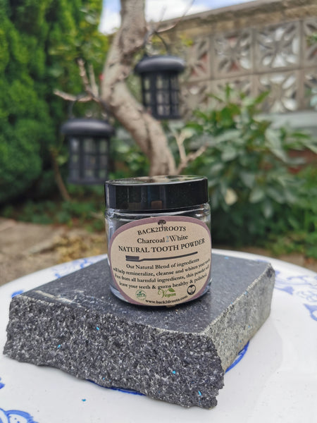Natural Tooth powder 'Charcoal 2 White'